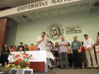 219